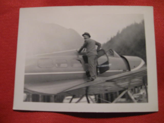 Will Rogers Juneau Alaska Boarding Posts plane Photo